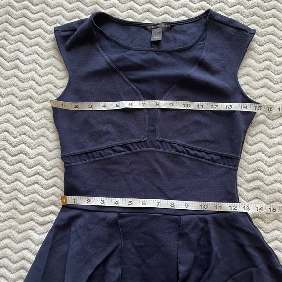 Victoria’s Secret Moda Intl’ Navy Blue Ponte Knit & Mesh Peplum Dress Sz 6 - Picture 8 of 10